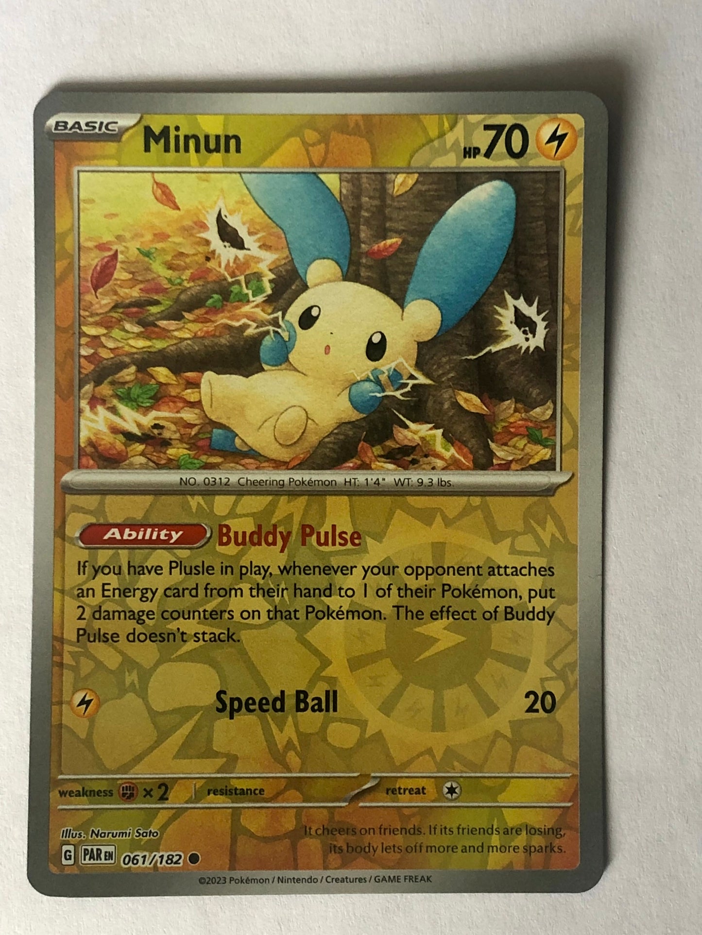 061 - Minun - Reverse Holo