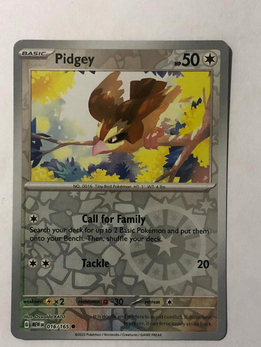 016 - Pidgey - Reverse Holo
