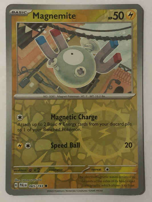 065 - Magnemite - Reverse Holo