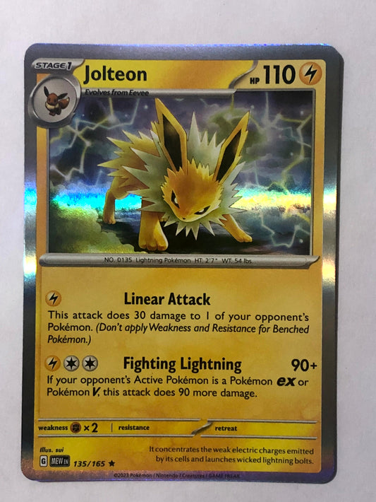 135 - Jolteon - Holo